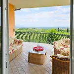 Venti Esclusiva Proprieta Con Piscina&vista 别墅 *