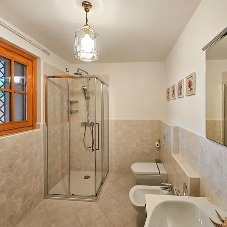 Venti Esclusiva Proprieta Con Piscina&vista *