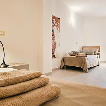 Venti Esclusiva Proprieta Con Piscina&vista 빌라