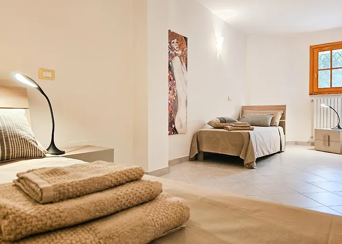 Venti Esclusiva Proprieta Con Piscina&vista 빌라