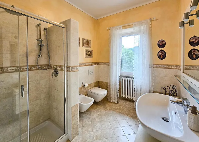 Venti Esclusiva Proprieta Con Piscina&vista