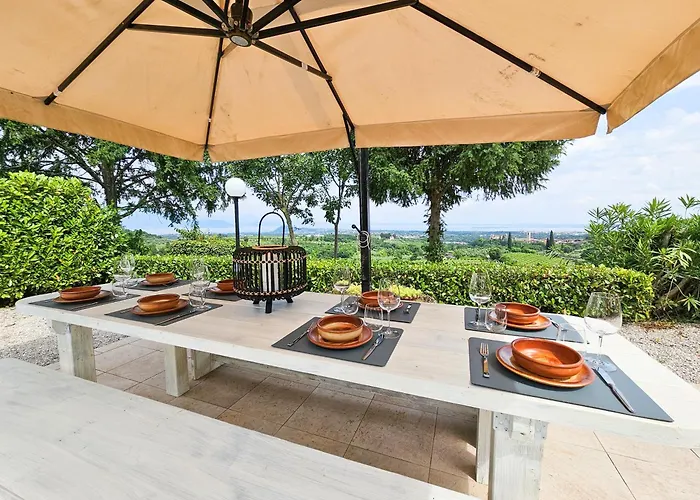 Venti Esclusiva Proprieta Con Piscina&vista 빌라 *